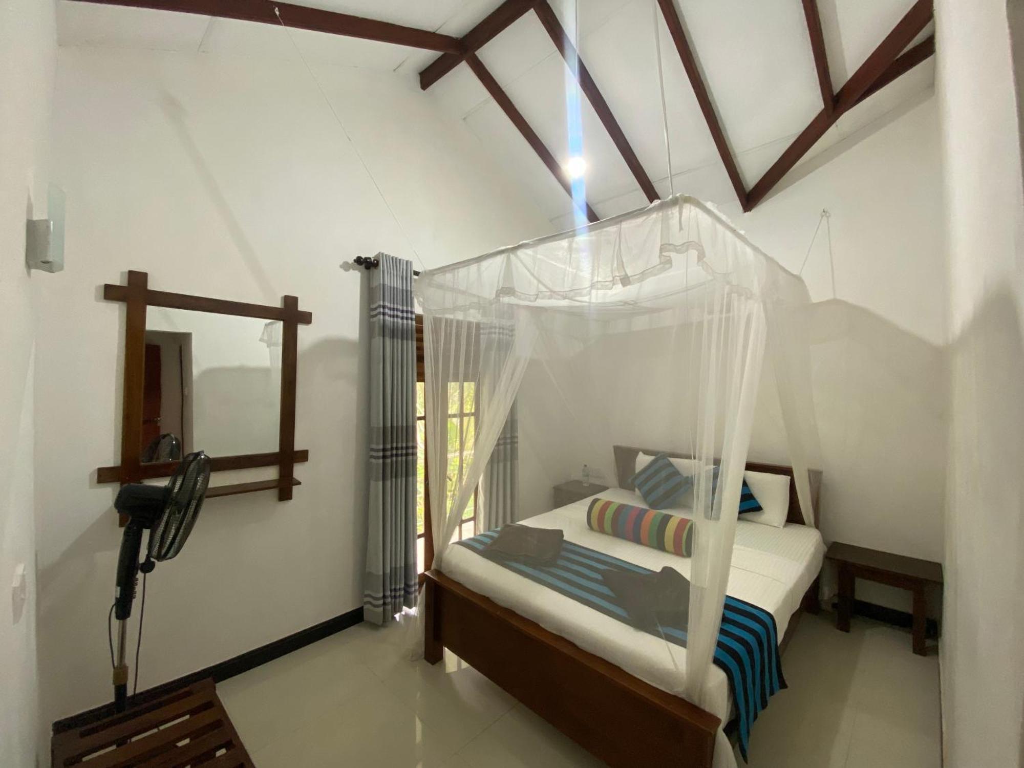 Habarana New Star Homestay Dış mekan fotoğraf